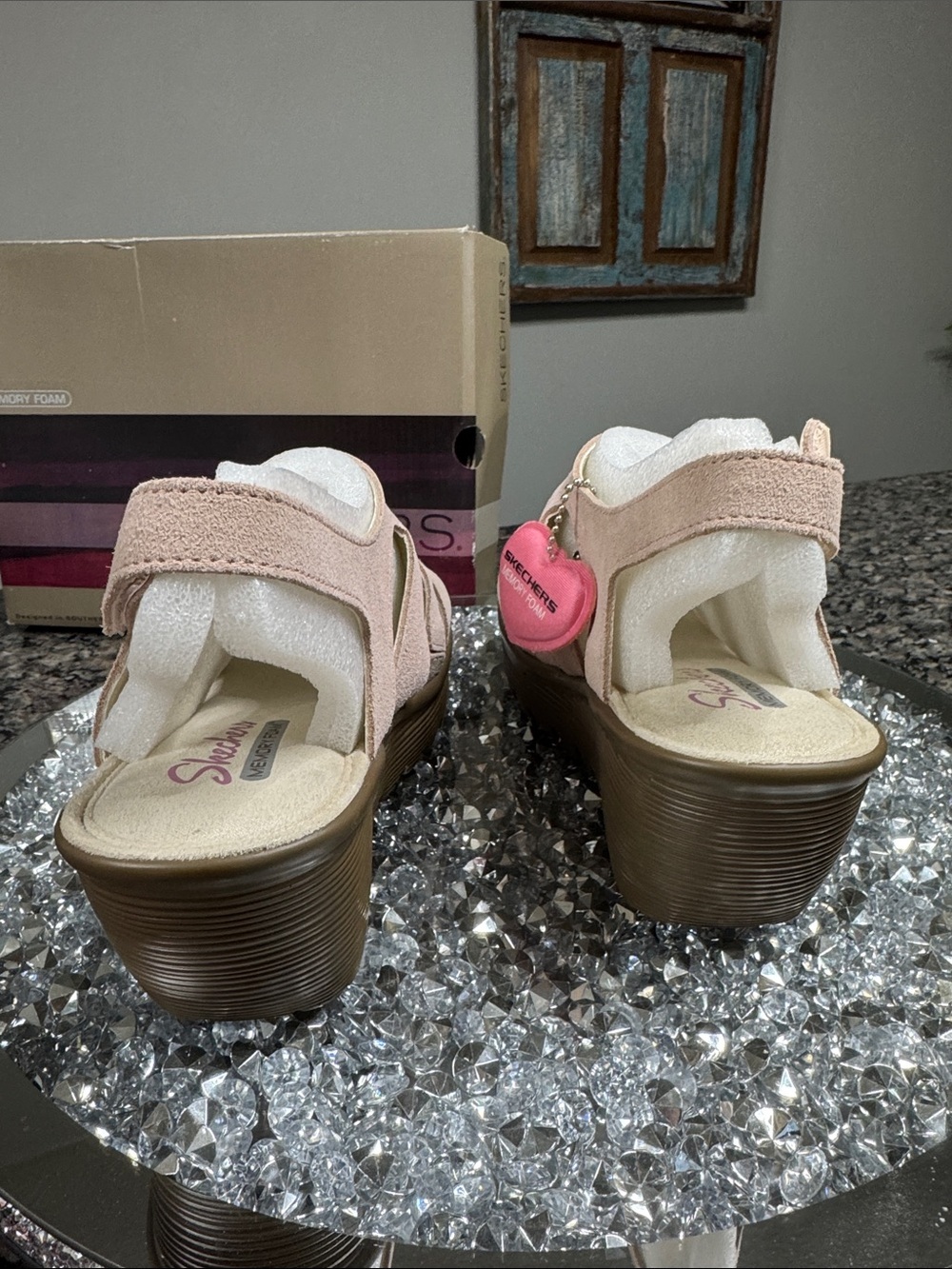 Skechers paralellsude Blush Pink Wedge Sandals with Brown Platform NEW 8 - Picture 9 of 14